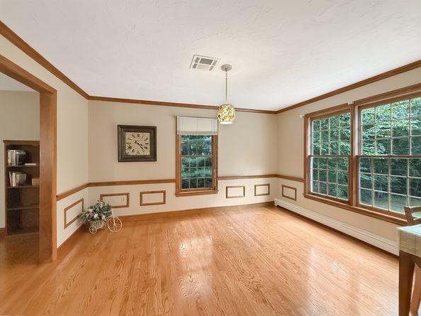 54 Gilmore Road, Southborough MA 01772