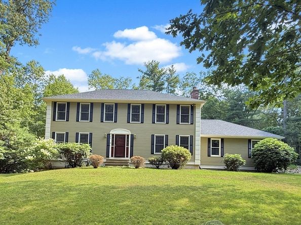 54 Gilmore Road, Southborough MA 01772