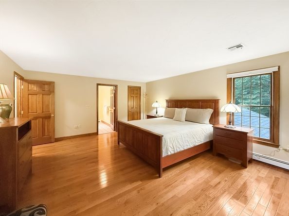 54 Gilmore Road, Southborough MA 01772