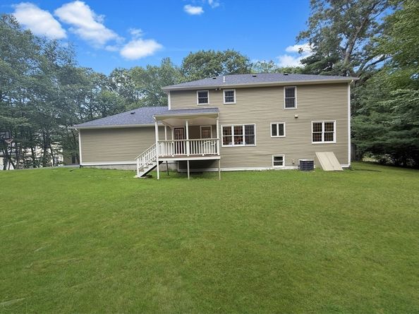 54 Gilmore Road, Southborough MA 01772