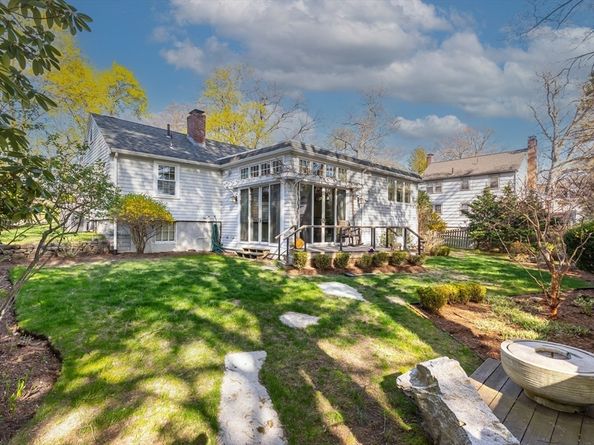 17 Deforest Rd, Newton MA 02462