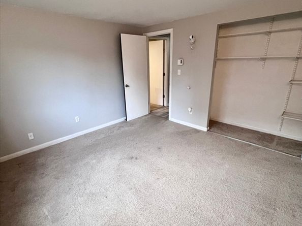11 Royal Crest Dr 8, Randolph MA 02368