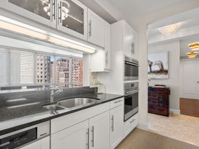 1 Charles Street South 5H, Boston MA 02116