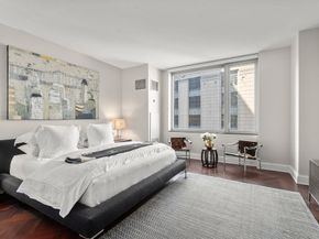 1 Charles Street South 5H, Boston MA 02116