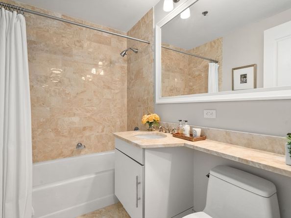 1 Charles Street South 5H, Boston MA 02116