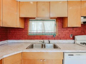59 Clinton St, Everett MA 02149