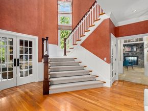 9 Stonegate Dr, Westwood MA 02090