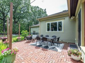 9 Washington Ave, Woburn MA 01801