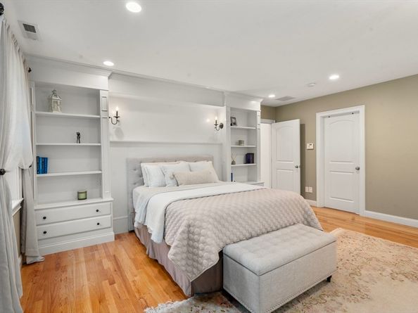 97 Great Plain Ave, Needham MA 02492