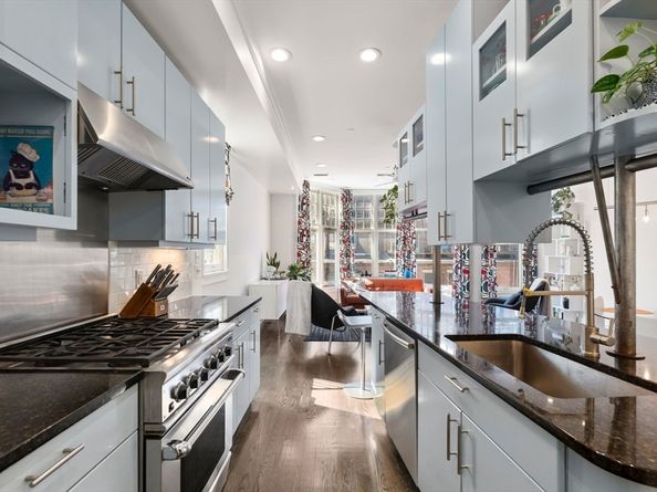 112 W Concord 2, Boston MA 02118