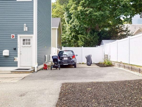 154 Cypress St 154, Watertown MA 02472
