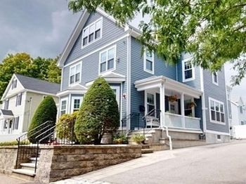 154 Cypress St
