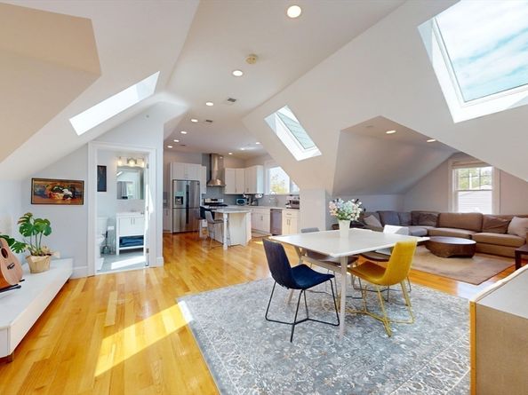154 Cypress St 154, Watertown MA 02472