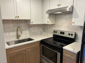 4 Tara Dr 9, Weymouth MA 02188