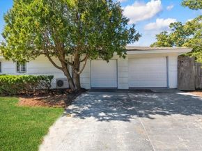 4 Richard Rd, Hingham MA 02043