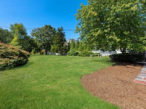 4 Richard Rd, Hingham MA 02043