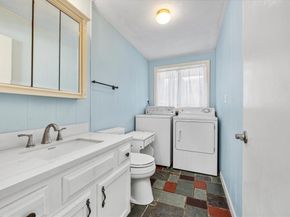 4 Richard Rd, Hingham MA 02043