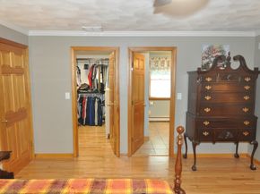 8 James Ave, Middleton MA 01949