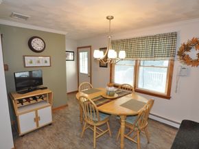 8 James Ave, Middleton MA 01949