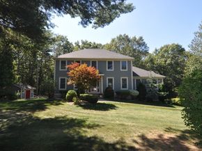 8 James Ave, Middleton MA 01949