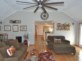 8 James Ave, Middleton MA 01949
