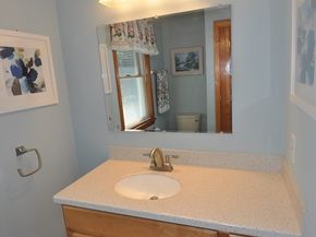 8 James Ave, Middleton MA 01949