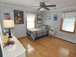 8 James Ave, Middleton MA 01949