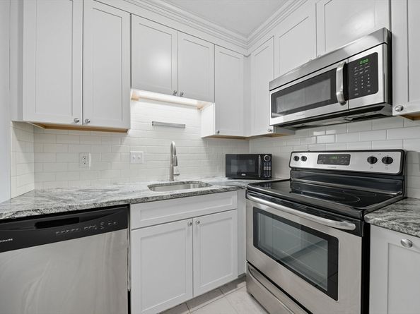 808 Willard St F11, Quincy MA 02169