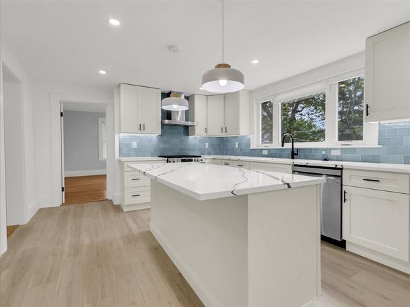 186 Main St 2, Wayland MA 01778