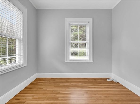 186 Main St 2, Wayland MA 01778