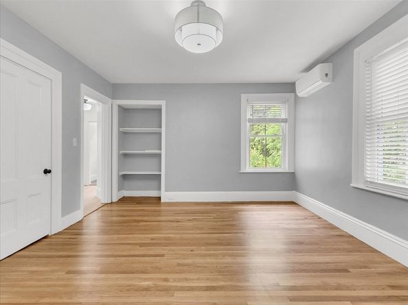 186 Main St 2, Wayland MA 01778