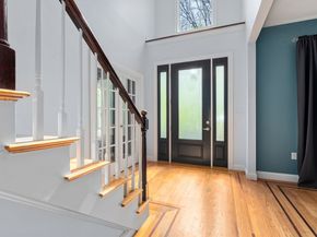 25 Carrolls Ln, Quincy MA 02169