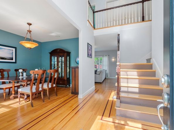 25 Carrolls Ln, Quincy MA 02169