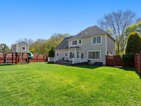 25 Carrolls Ln, Quincy MA 02169