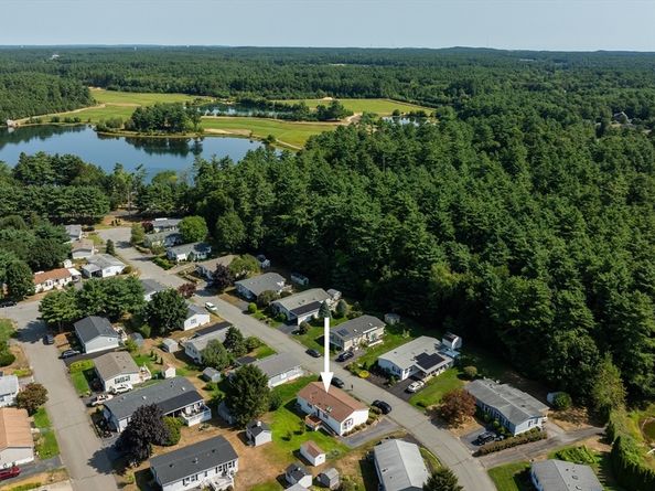40 Jill Marie Drive, Carver MA 02330