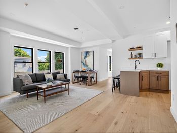 34 Fiske Ave