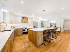 3 Colburn St, Gloucester MA 01930