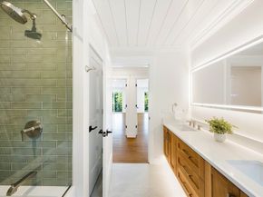 3 Colburn St, Gloucester MA 01930
