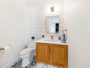 3 Colburn St, Gloucester MA 01930