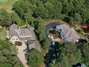 12 Stones Throw, Plymouth MA 02360