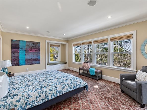 12 Stones Throw, Plymouth MA 02360