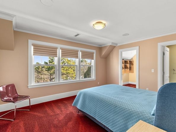 12 Stones Throw, Plymouth MA 02360