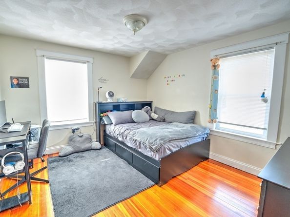 32 Haviland Ave, Lynn MA 01902