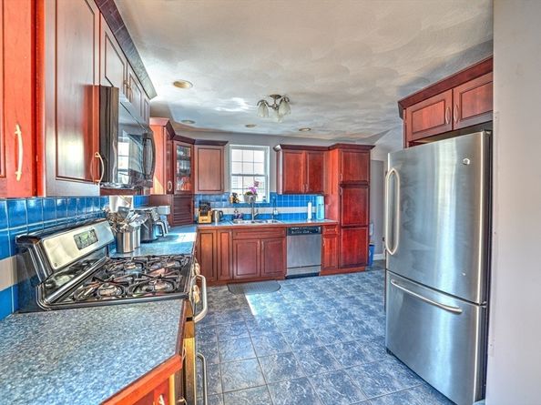 32 Haviland Ave, Lynn MA 01902