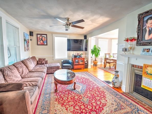 32 Haviland Ave, Lynn MA 01902