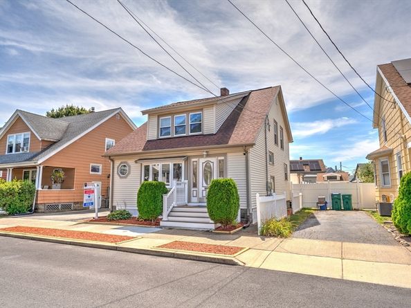 32 Haviland Ave, Lynn MA 01902