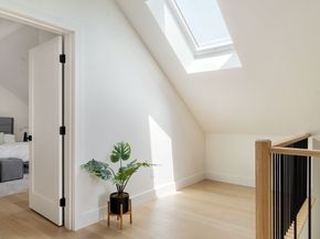 3 Ashmont Ave, Newton MA 02458