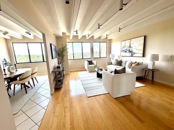 1731 Beacon St 1502, Brookline MA 02445