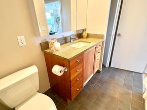 1731 Beacon St 1502, Brookline MA 02445