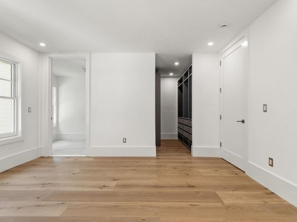 2 Effie Place, Lexington MA 02421